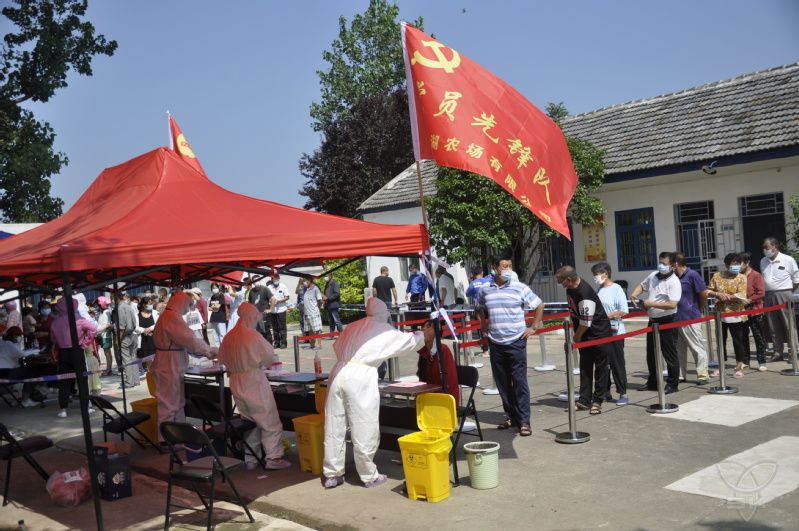 农场公司积极推进全员核酸检测