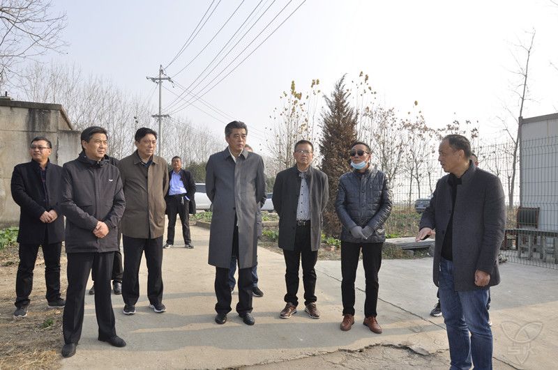 宝应县相关部门到农场公司调研公益性墓地建设