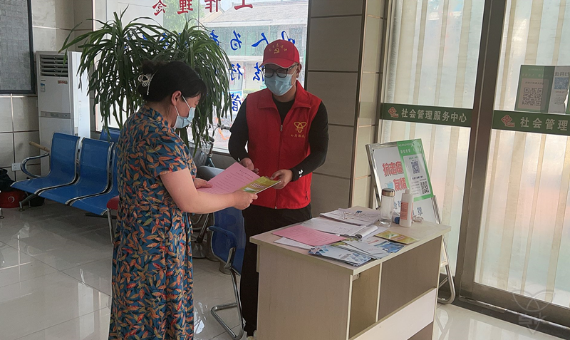 农场公司组织开展第32个土地日主题宣传活动