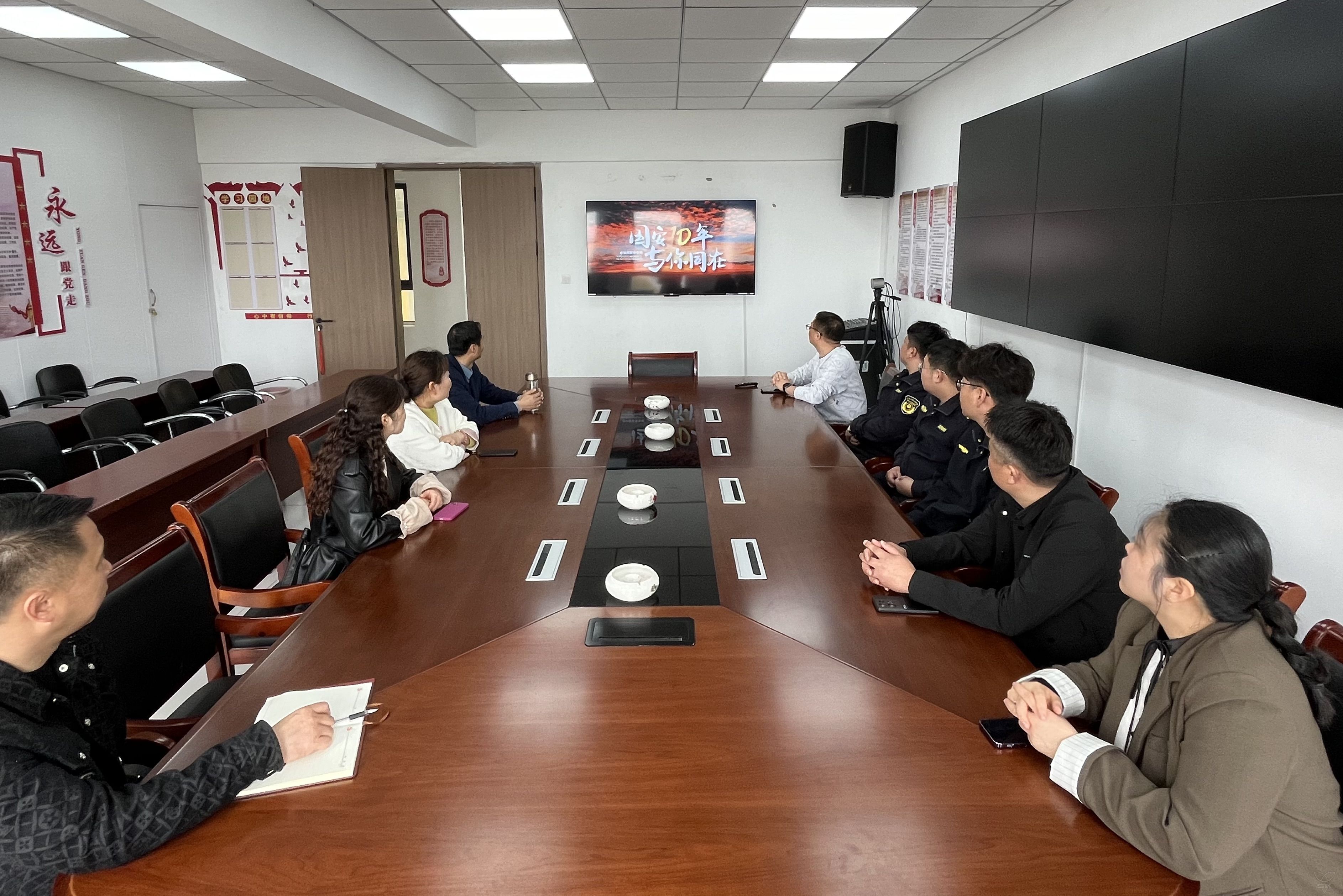 农场公司开展全民国家安全教育日宣传活动
